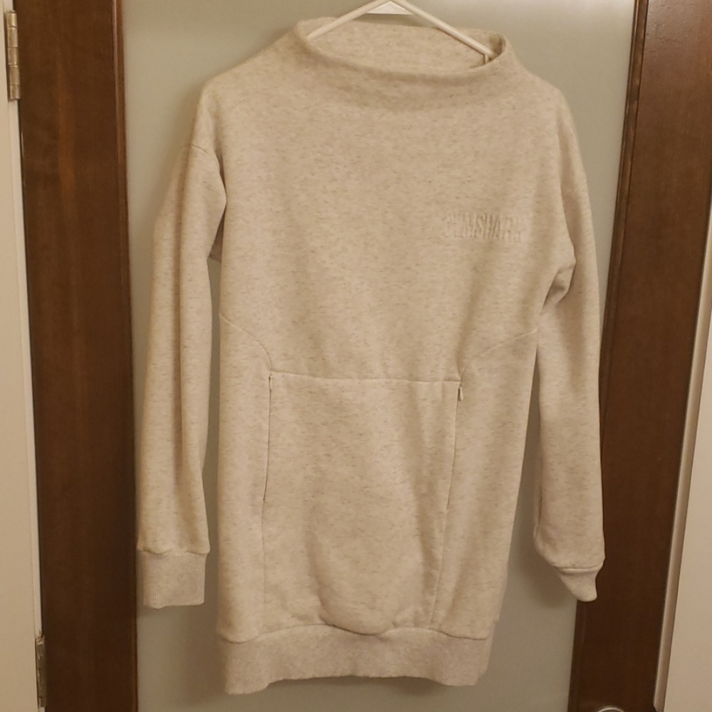 Gymshark sweatshirt